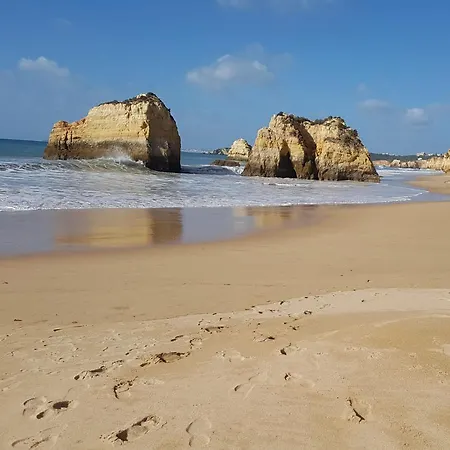 Praia Da Rocha Портіман